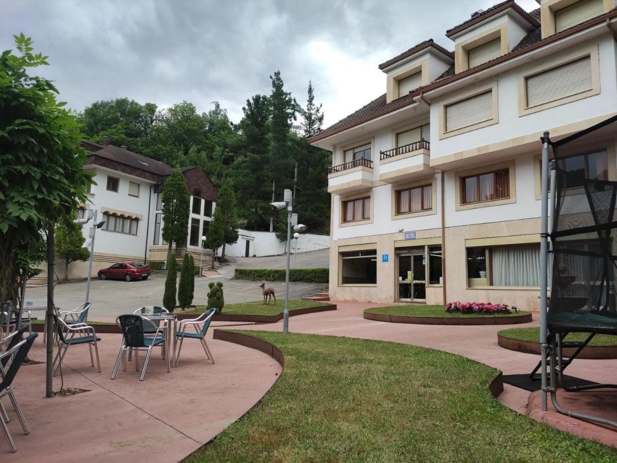 Hotel Penagrande Cangas De Narcea Eksteriør bilde