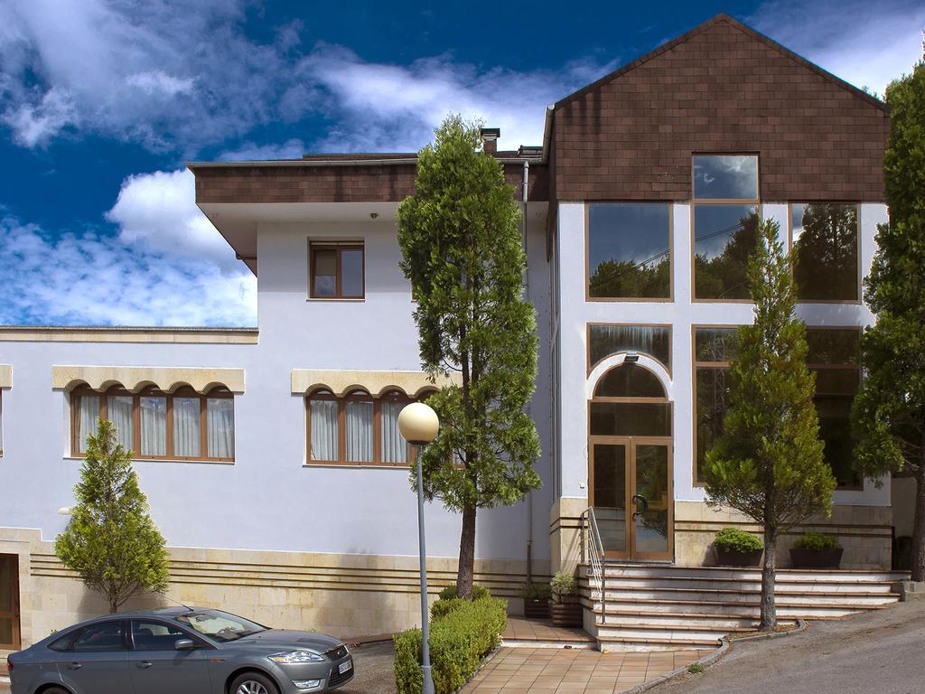 Hotel Penagrande Cangas De Narcea Eksteriør bilde