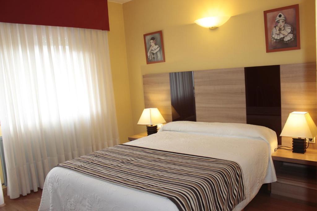 Hotel Penagrande Cangas De Narcea Rom bilde