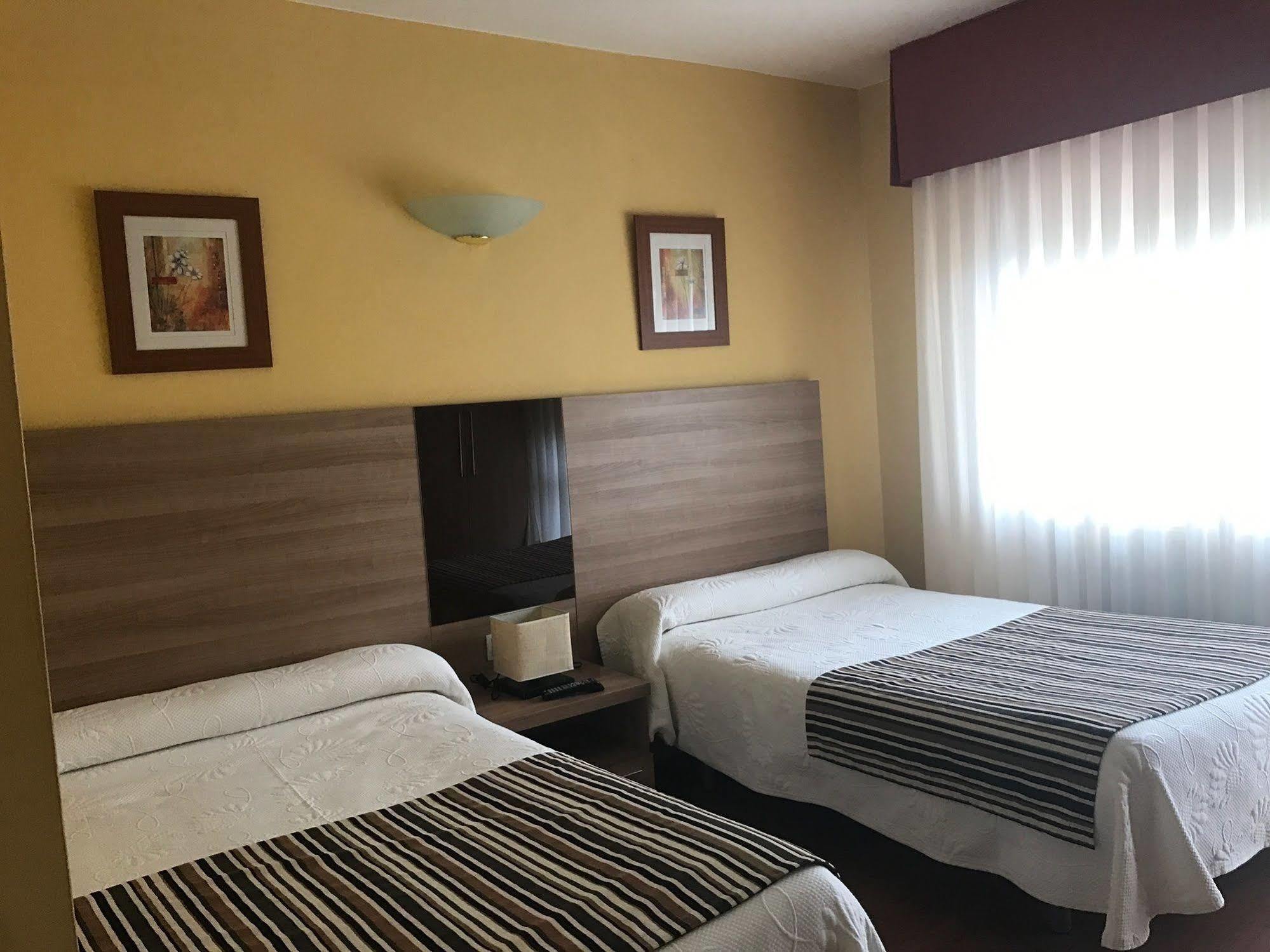 Hotel Penagrande Cangas De Narcea Eksteriør bilde