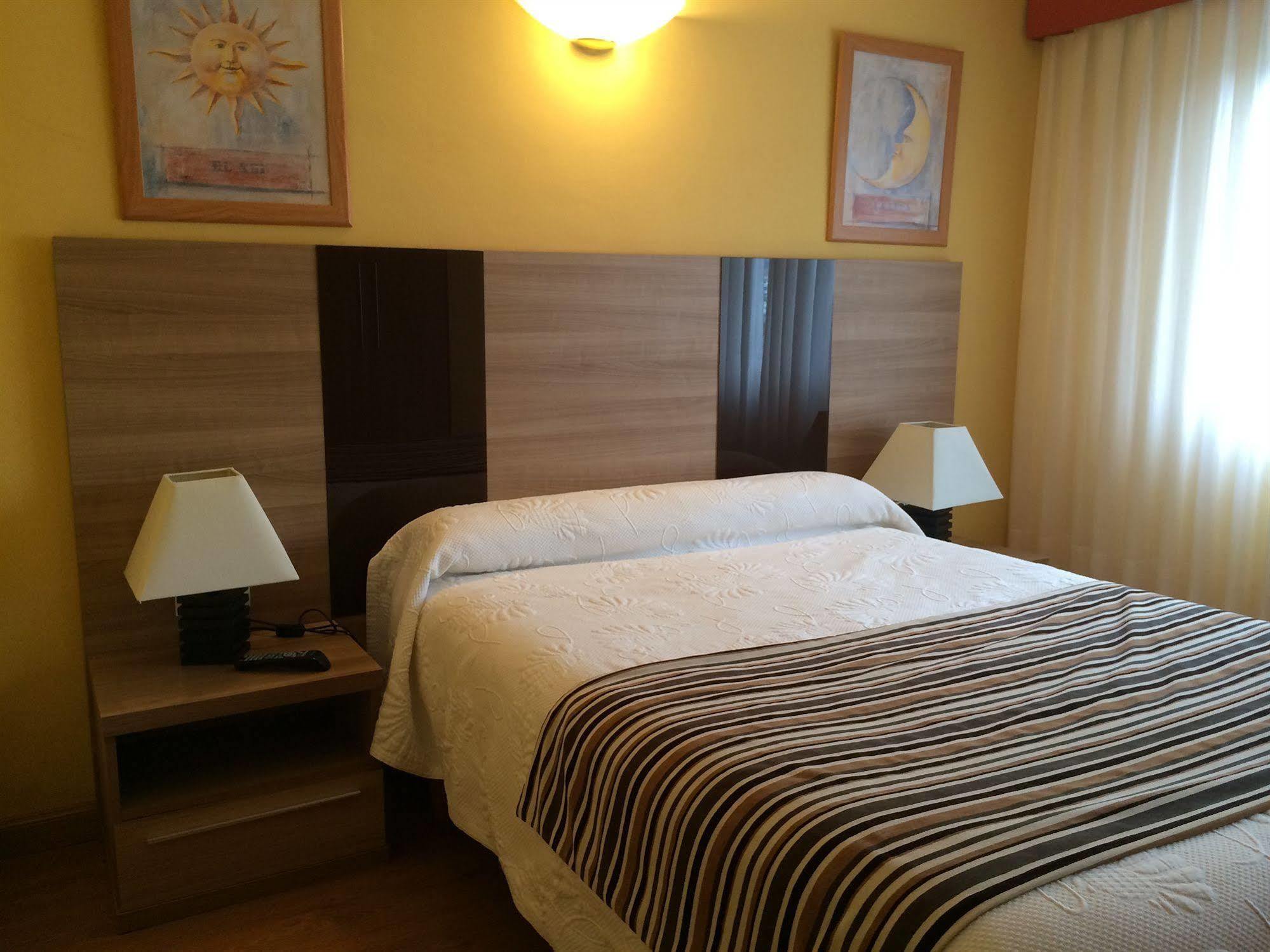 Hotel Penagrande Cangas De Narcea Eksteriør bilde
